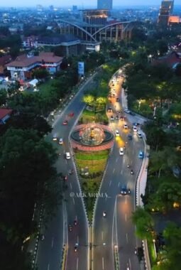 “Pekanbaru: Ketika Harapan Melawan Keterbatasan – Kisah Kepemimpinan yang Mengubah Takdir”