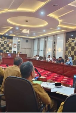 Sikap ‘Tutup Kuping’ PT TKWL Soal Tuntutan Masyarakat, Sulut Emosi Komisi II