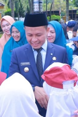 Dukung Akses Pendidikan, Pemko Pekanbaru Siapkan Bantuan Perlengkapan Sekolah untuk Pelajar Prasejahtera