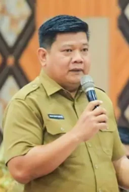 Kado Nyata HUT Pekanbaru ke-242: Langkah Proaktif Kadisnaker Iwan Simatupang Gelar Job Fair Tuai Apresiasi Walikota dan Masyarakat